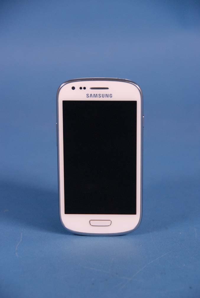 Cellular/ PCS GSM/ EDGE and PCS WCDMA Phone with WLAN and Bluetooth - FCC ID A3LGTI8190 - Samsung Electronics Co Ltd (3)