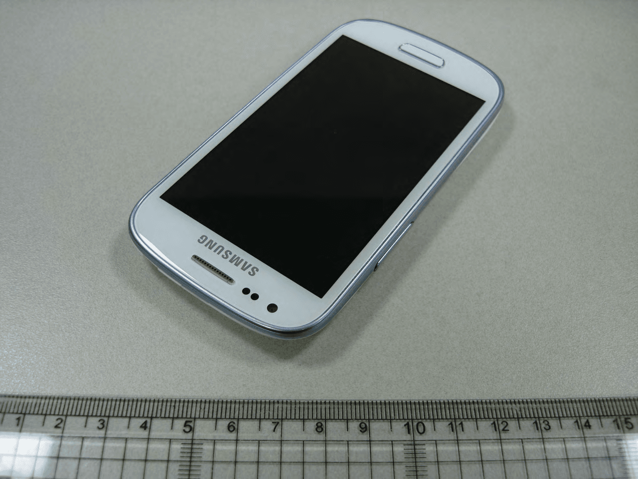 Cellular/PCS GSM and PCS WCDMA Phone with WLAN and Bluetooth - FCC ID A3LGTI8200 - Samsung Electronics Co Ltd (3)