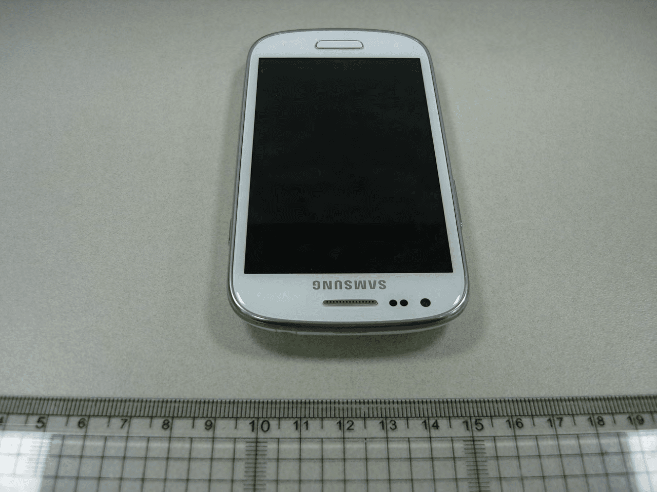 Portable Handset w/ Multi-Band GSM, WCDMA, BT, WLAN & RFID - FCC ID A3LGTI8200N - Samsung Electronics Co Ltd (1)