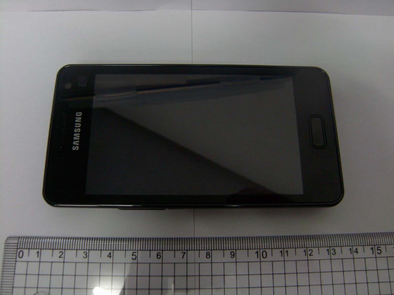 PCS GSM/ EDGE Phone with WLAN and Bluetooth - FCC ID A3LGTI8250 - Samsung Electronics Co Ltd (3)