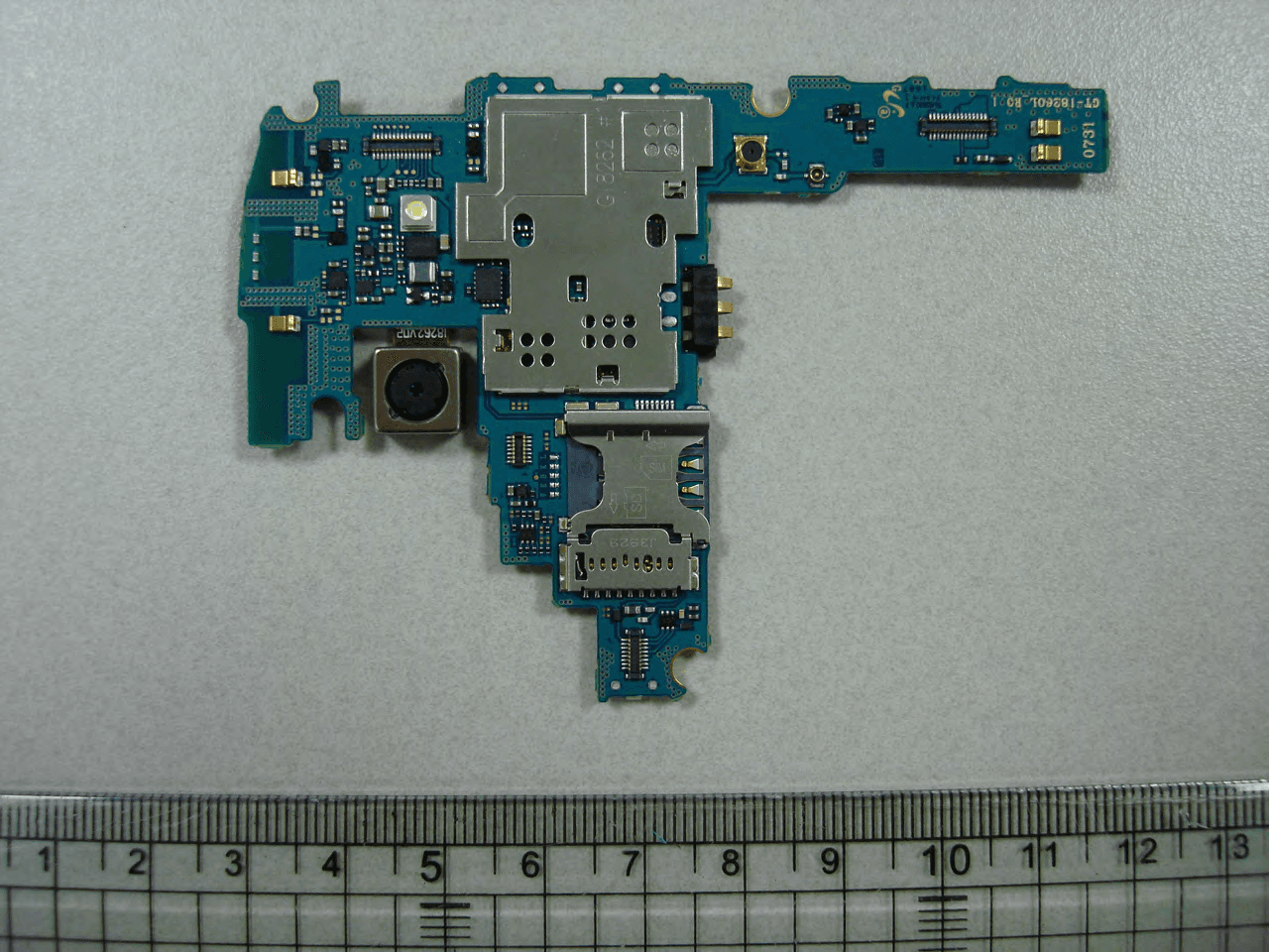 Cellular/PCS GSM and PCS WCDMA Phone with WLAN and Bluetooth - FCC ID A3LGTI8260E - Samsung Electronics Co Ltd (2)