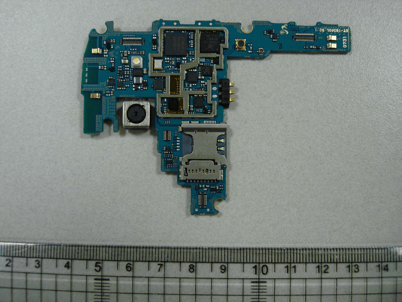 Cellular/PCS GSM and PCS WCDMA Phone with WLAN and Bluetooth - FCC ID A3LGTI8260E - Samsung Electronics Co Ltd (3)