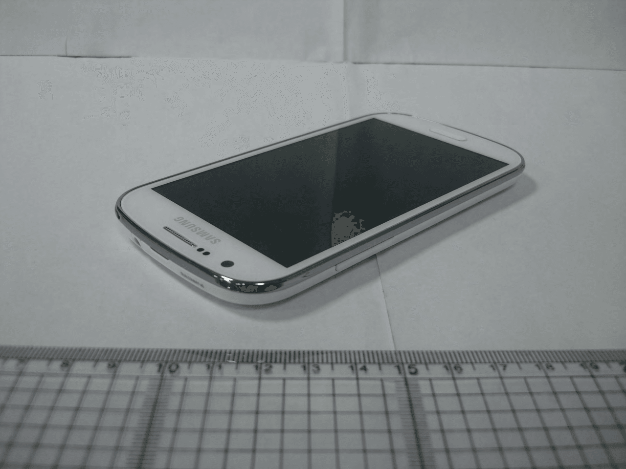 Multi-band GSM/EDGE/WCDMA Phone with WLAN, Bluetooth and RFID - FCC ID A3LGTI8730T - Samsung Electronics Co Ltd (5)