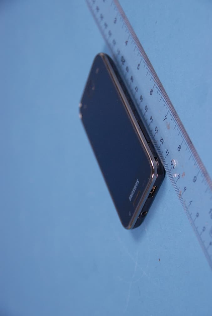 Cellular/PCS WCDMA/GSM/EDGE Phone with WLAN and Bluetooth - FCC ID A3LGTI9003L - Samsung Electronics Co Ltd (3)