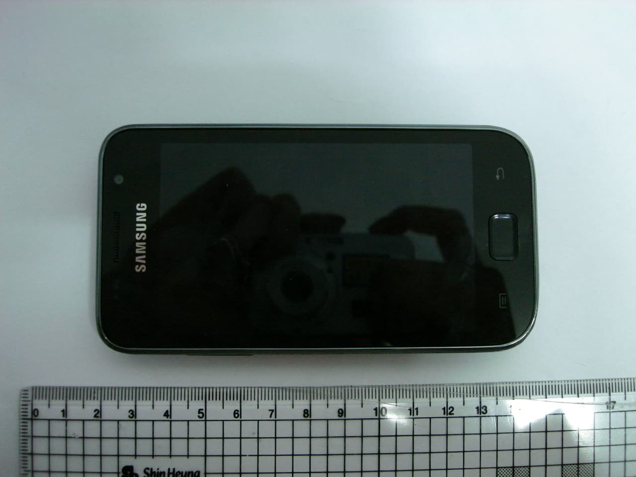 PCS GSM/EDGE Phone with WLAN and Bluetooth - FCC ID A3LGTI9008L - Samsung Electronics Co Ltd