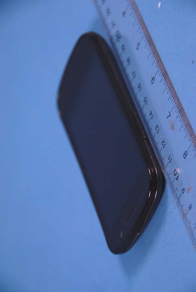 Cellular/PCS GSM/EDGE and AWS WCDMA Phone with WLAN and Bluetooth - FCC ID A3LGTI9020 - Samsung Electronics Co Ltd (3)