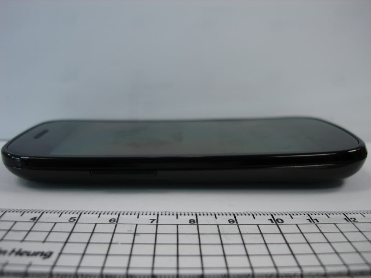 Cellular/PCS WCDMA/GSM/EDGE Phone with WLAN, RFID and Bluetooth - FCC ID A3LGTI9020A - Samsung Electronics Co Ltd (1)