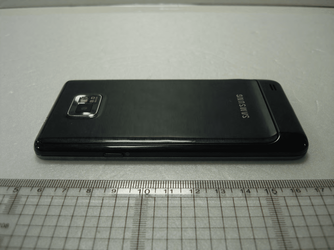 Mobile Phone - FCC ID A3LGTI9105P - Samsung Electronics Co Ltd (2)