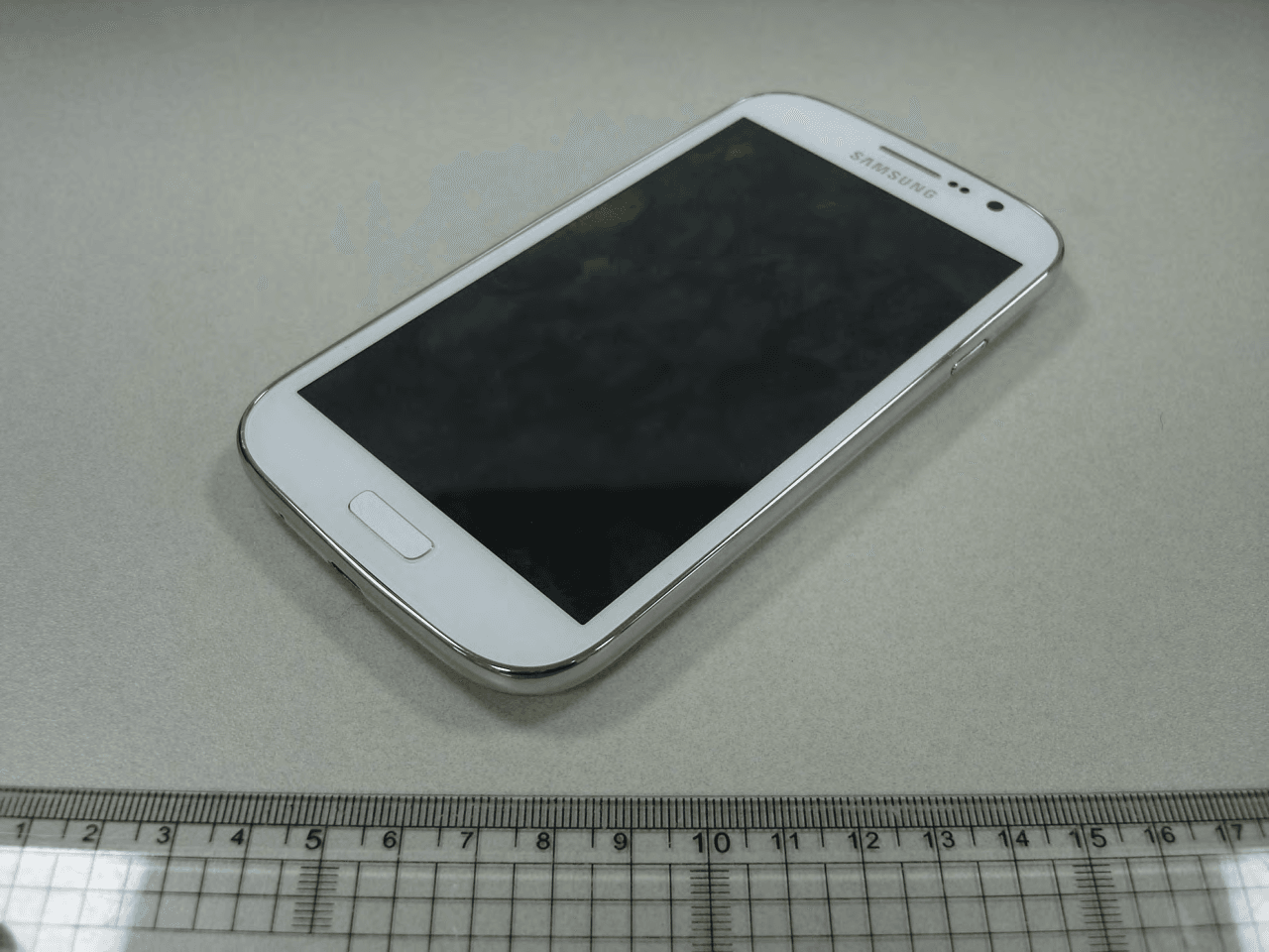 Mobile phone - FCC ID A3LGTI9168 - Samsung Electronics Co Ltd (5)