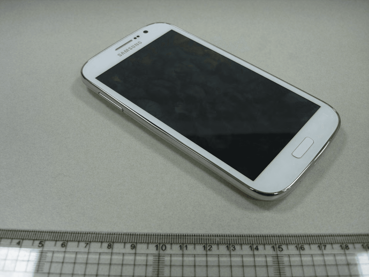 Mobile phone - FCC ID A3LGTI9168 - Samsung Electronics Co Ltd (4)