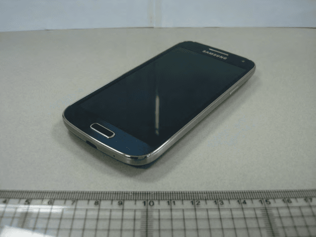Multi-Band GSM/ EDGE/ WCDMA/ LTE Phone with WLAN, Bluetooth and RFID - FCC ID A3LGTI9195I - Samsung Electronics Co Ltd (5)