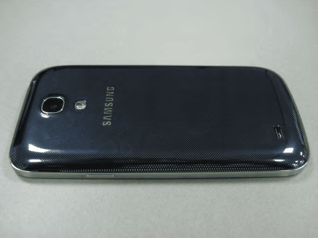 Multi-Band GSM/ EDGE/ WCDMA/ LTE Phone with WLAN, Bluetooth and RFID - FCC ID A3LGTI9195I - Samsung Electronics Co Ltd (2)