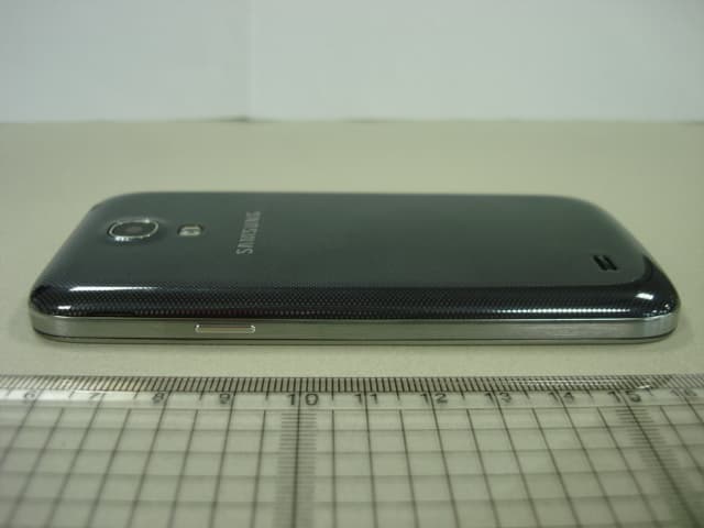Portable Handset with Multi-band GSM/EDGE/WCDMA, LTE, WLAN, Bluetooth and RFID - FCC ID A3LGTI9195L - Samsung Electronics Co Ltd (4)