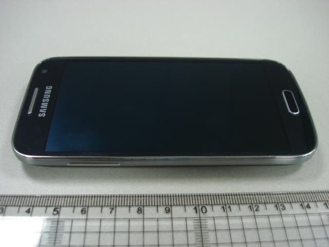 Portable Handset with Multi-band GSM/EDGE/LTE, WCDMA, WLAN, Bluetooth and RFID - FCC ID A3LGTI9195T - Samsung Electronics Co Ltd (2)