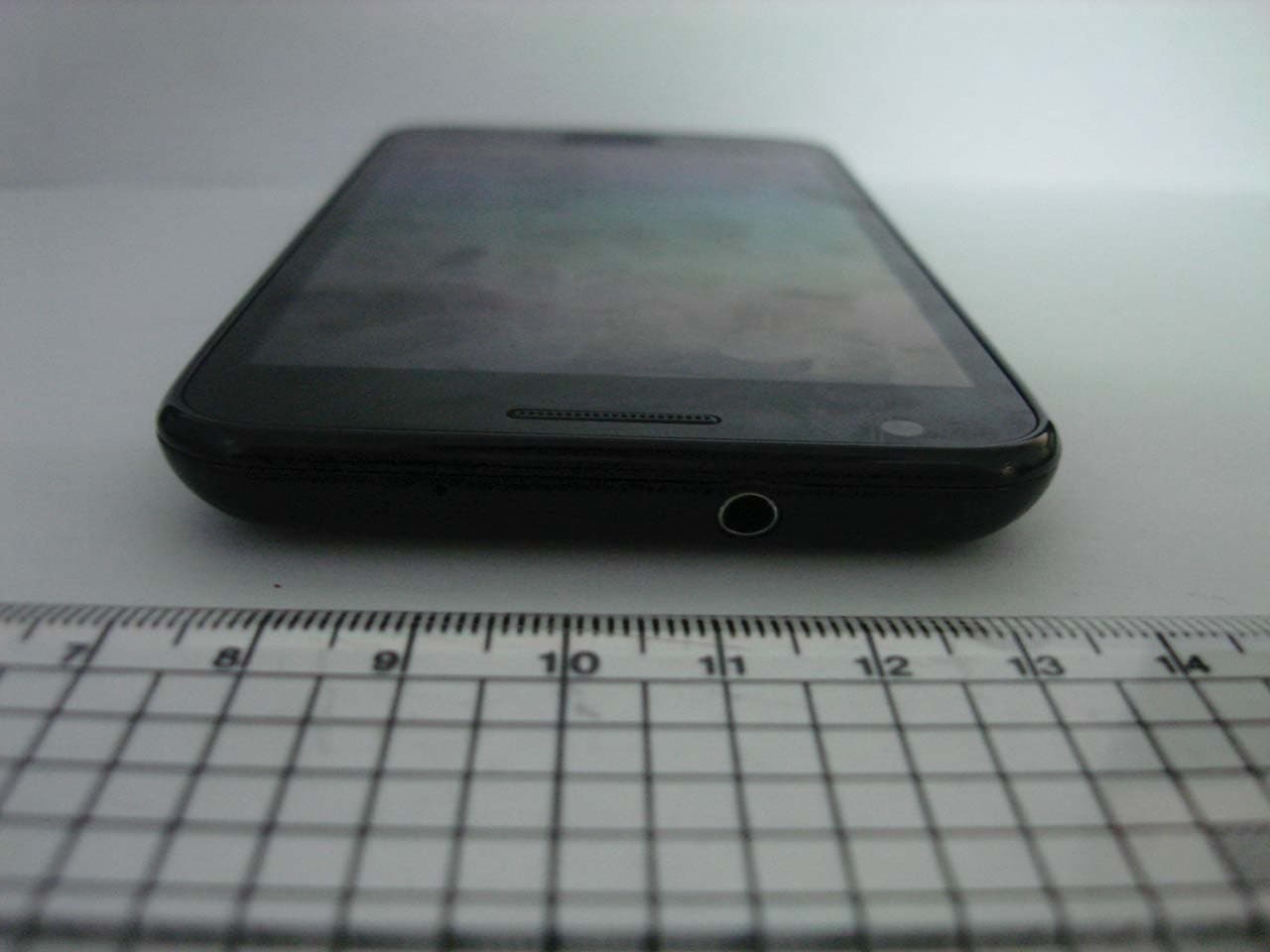 Cellular/PCS GSM/EDGE Phone with WLAN, RFID and Bluetooth - FCC ID A3LGTI9210 - Samsung Electronics Co Ltd (4)