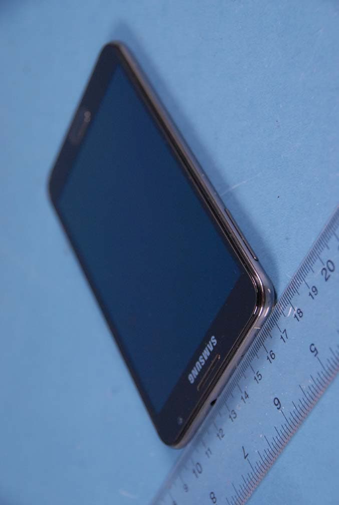 PCS GSM/EDGE Phone with WLAN and Bluetooth - FCC ID A3LGTI9228 - Samsung Electronics Co Ltd (1)