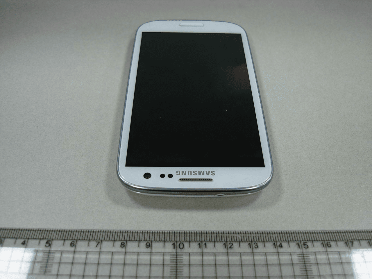 Cellular/PCS GSM/EDGE/WCDMA Phone with WLAN, Bluetooth and RFID - FCC ID A3LGTI9300I - Samsung Electronics Co Ltd (3)