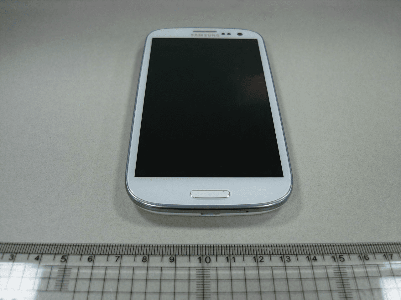 Cellular/PCS GSM/EDGE/WCDMA Phone with WLAN, Bluetooth and RFID - FCC ID A3LGTI9300I - Samsung Electronics Co Ltd (5)