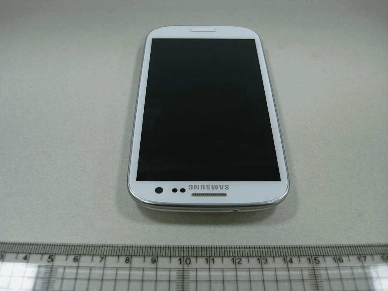 Cellular/PCS GSM/EDGE/UMTS Phone with WLAN, Bluetooth and RFID - FCC ID A3LGTI9308I - Samsung Electronics Co Ltd (3)