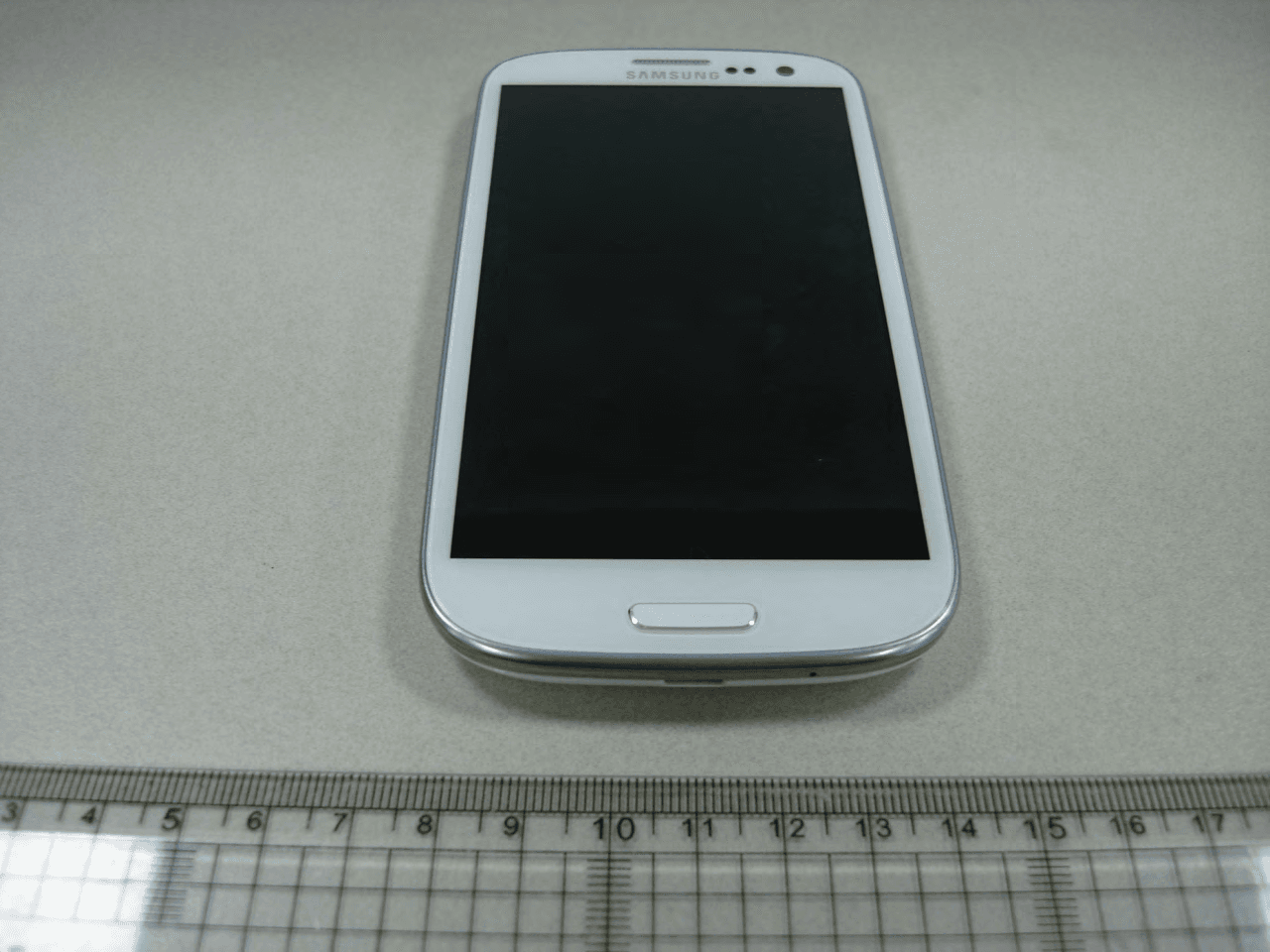 Cellular/PCS GSM/EDGE/UMTS Phone with WLAN, Bluetooth and RFID - FCC ID A3LGTI9308I - Samsung Electronics Co Ltd (4)