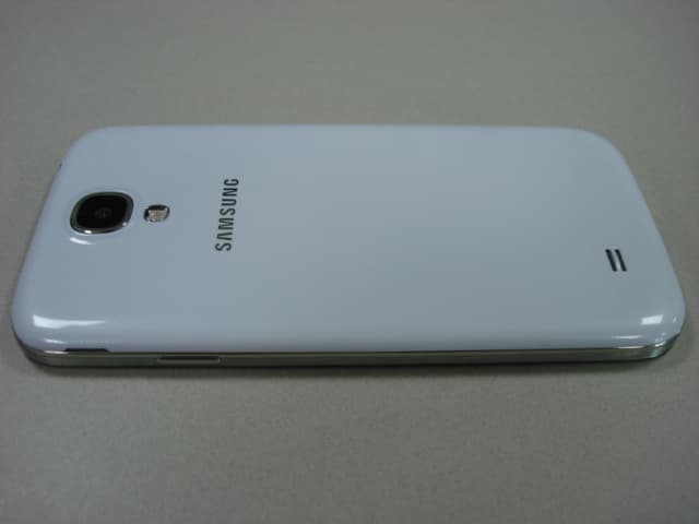 Multi-Band GSM/EDGE/LTE/WCDMA Phone with WLAN, Bluetooth and RFID - FCC ID A3LGTI9507 - Samsung Electronics Co Ltd (1)