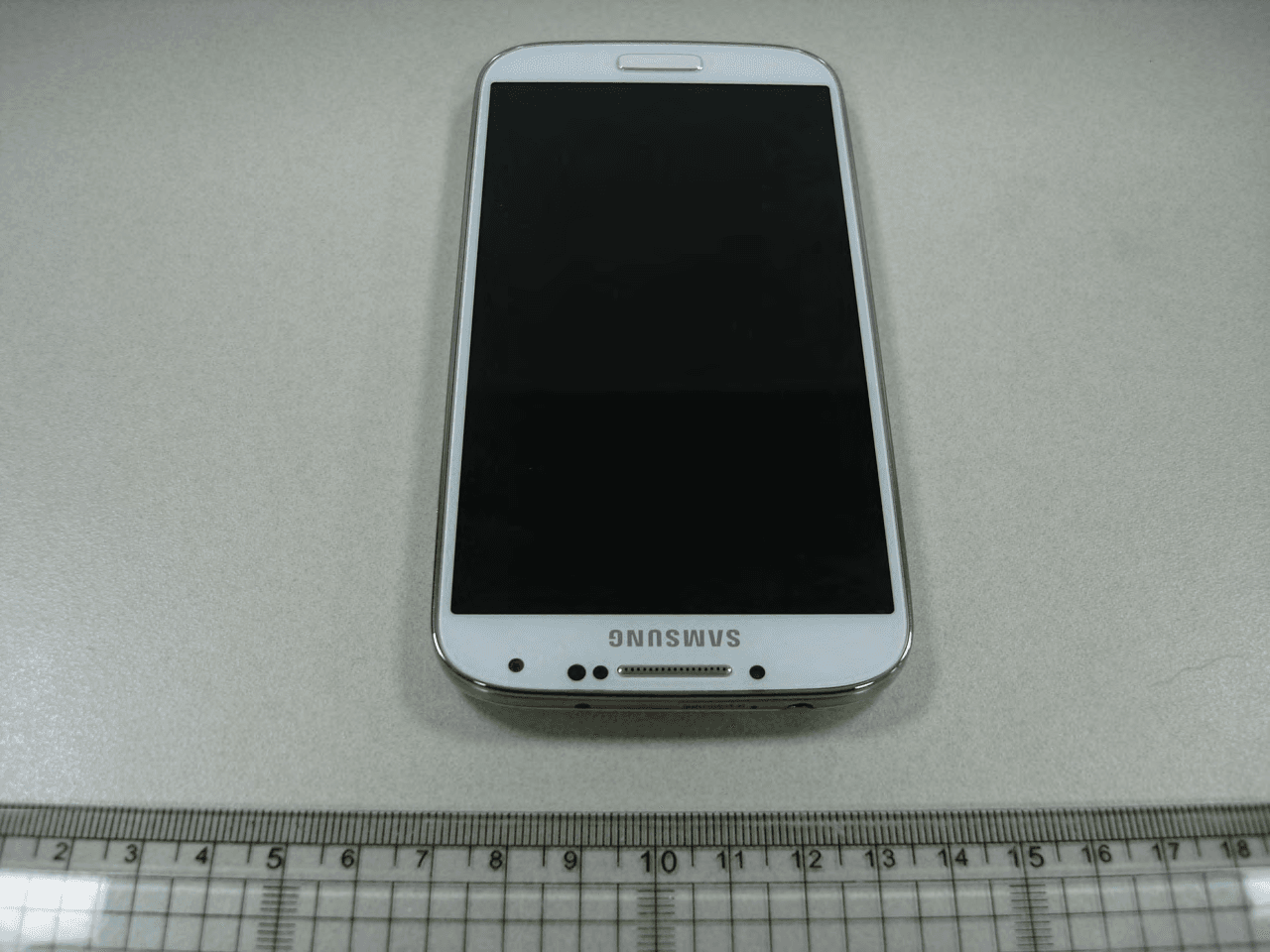 Multi-band GSM/EDGE/WCDMA/LTE Phone with WLAN, Bluetooth and RFID - FCC ID A3LGTI9507V - Samsung Electronics Co Ltd (3)