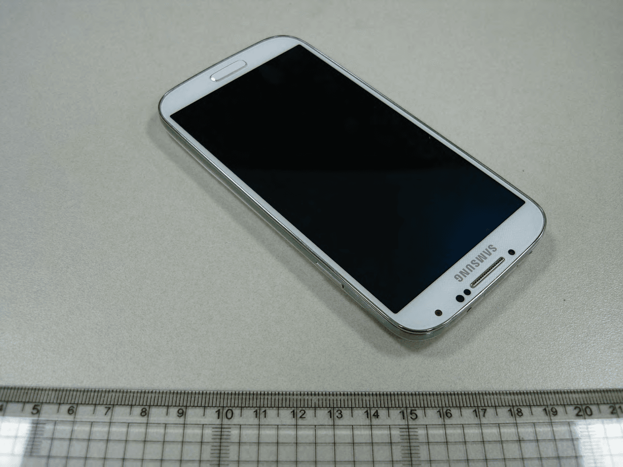Cellular/PCS GSM/EDGE/WCDMA Phone with WLAN, Bluetooth, RFID and ANT+ - FCC ID A3LGTI9508V - Samsung Electronics Co Ltd (2)