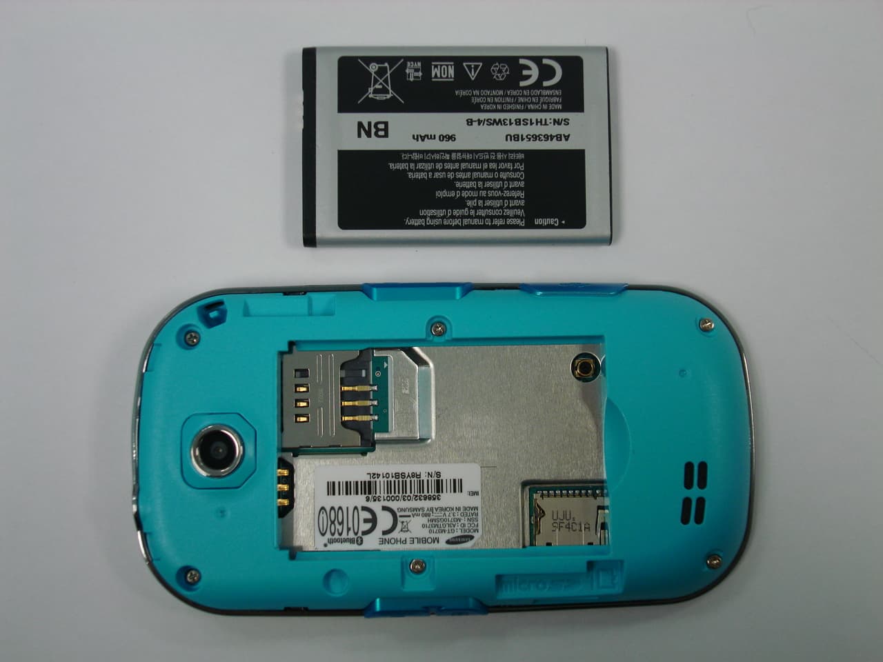 Cellular/PCS GSM Phone with WLAN and Bluetooth - FCC ID A3LGTM3710 - Samsung Electronics Co Ltd (3)