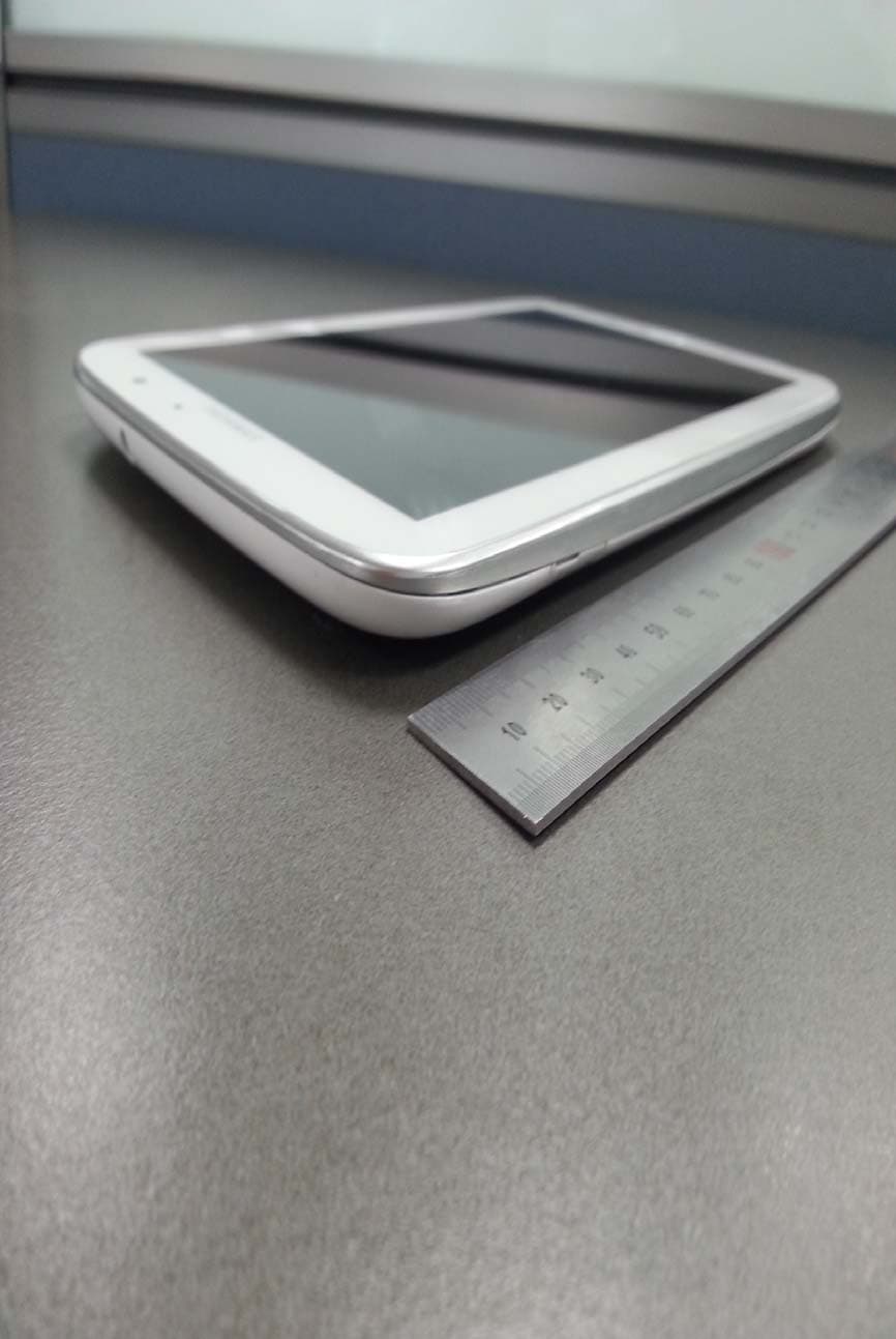 Portable Tablet Computer with WLAN and Bluetooth - FCC ID A3LGTN5110 - Samsung Electronics Co Ltd (4)