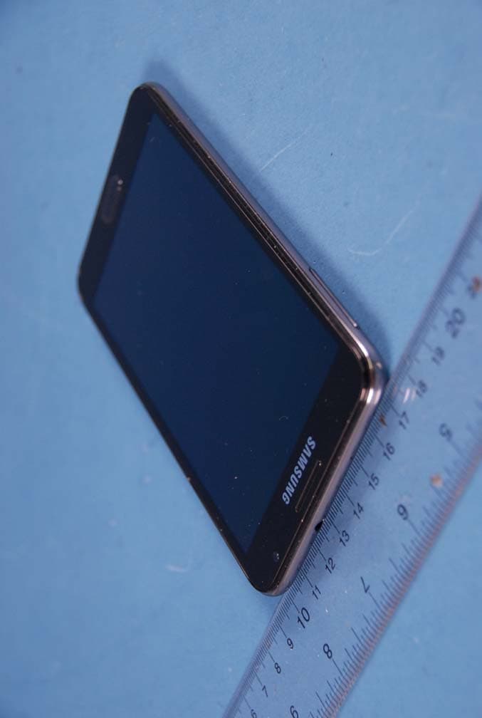 Cellular/PCS GSM/EDGE/WCDMA Phone with WLAN and Bluetooth - FCC ID A3LGTN7000B - Samsung Electronics Co Ltd (3)