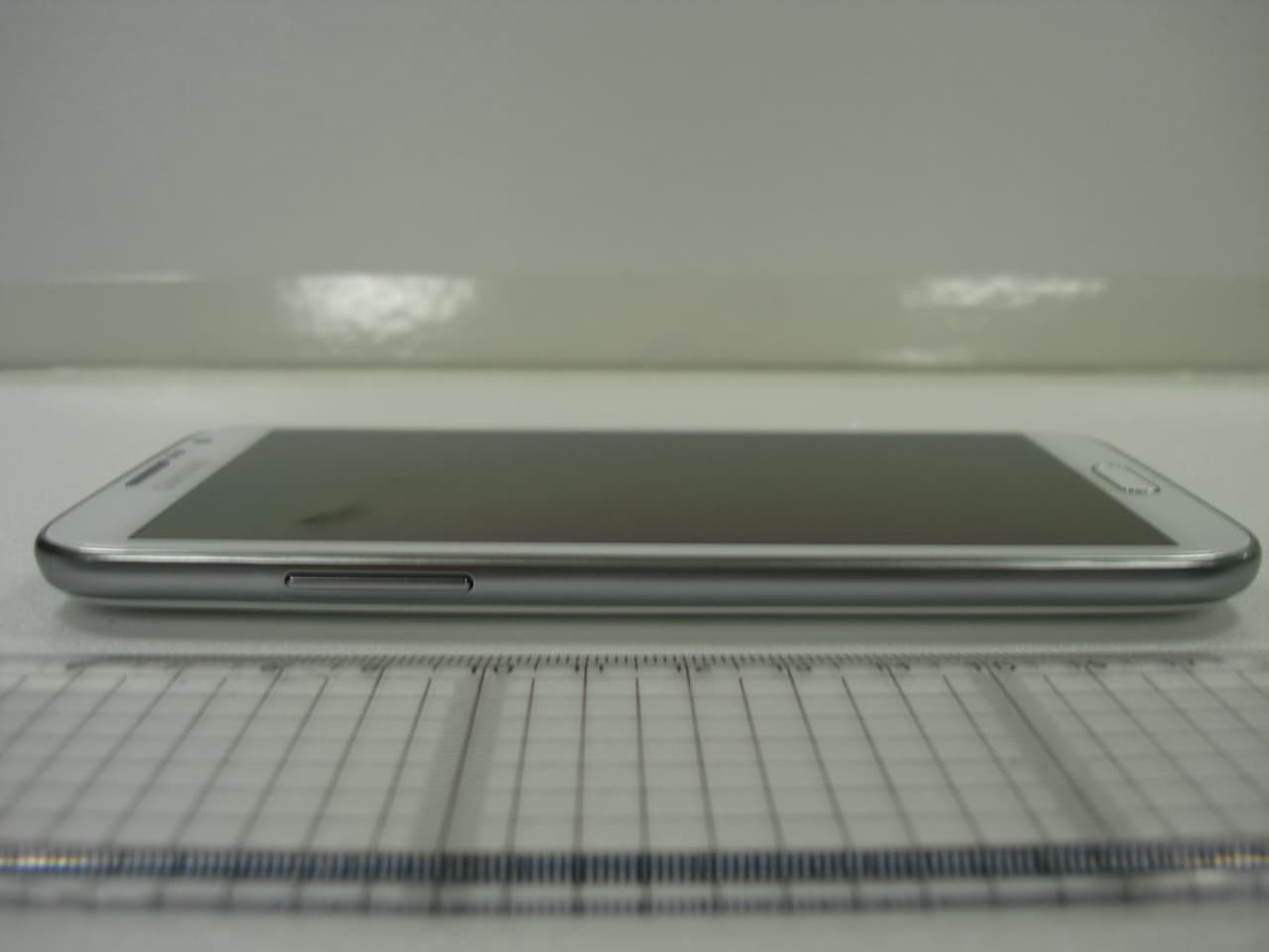 Cellular/ PCS GSM/ WCDMA Phone with WLAN, Bluetooth and RFID - FCC ID A3LGTN7100 - Samsung Electronics Co Ltd (2)
