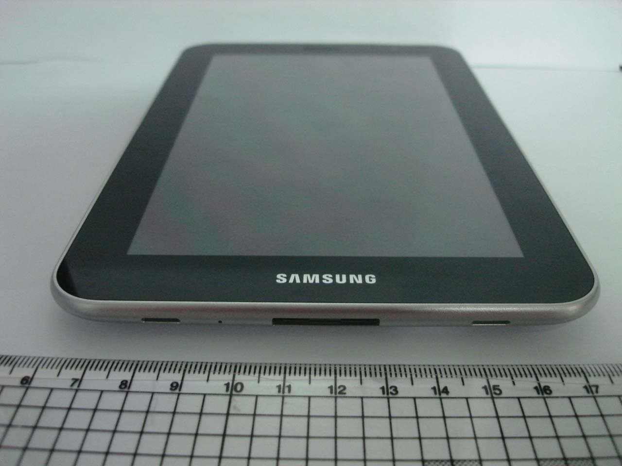Tablet with 802.11abgn, BT3.0 - FCC ID A3LGTP6200L - Samsung Electronics Co Ltd (1)