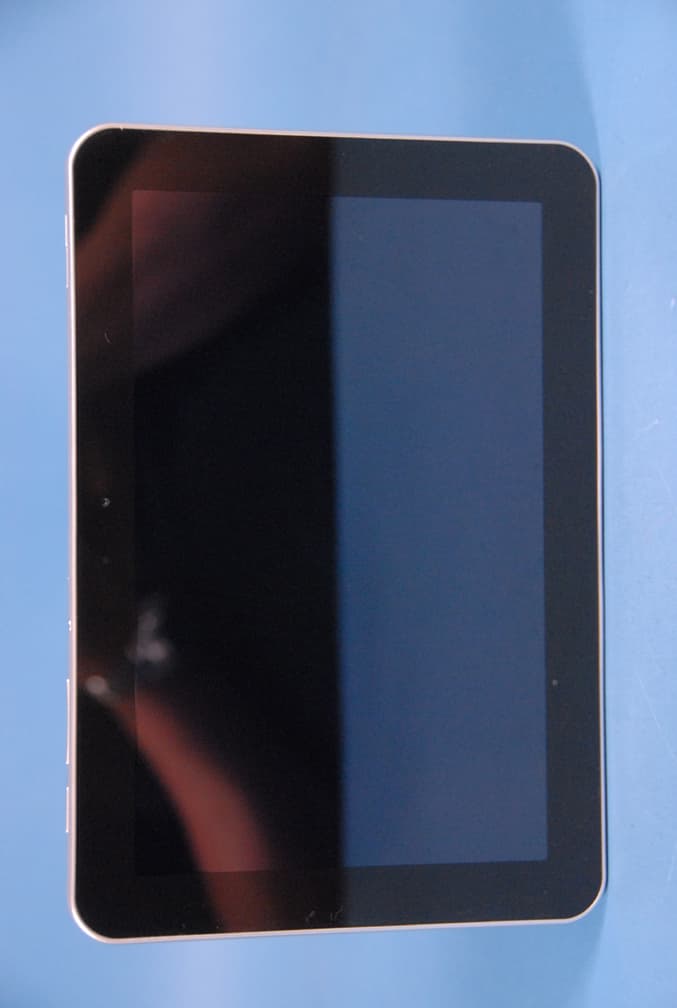 Cellular/PCS WCDMA/GSM/EDGE Tablet with WLAN and Bluetooth - FCC ID A3LGTP7300 - Samsung Electronics Co Ltd (1)
