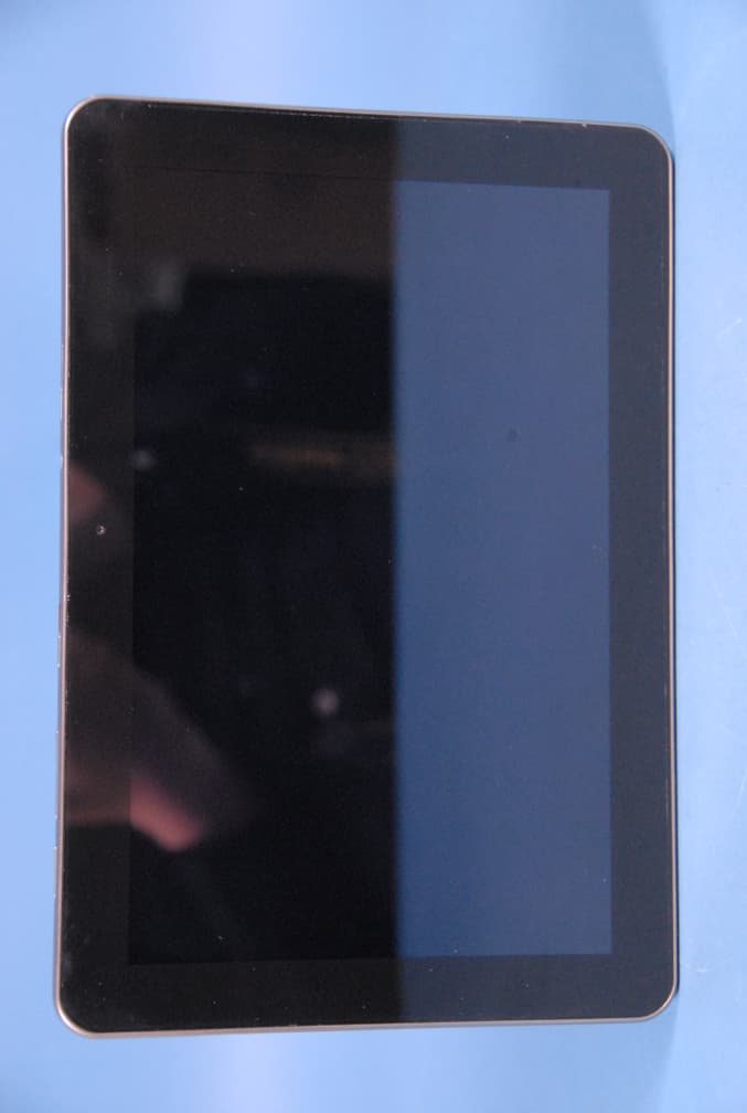 10" Tablet with WLAN and Bluetooth - FCC ID A3LGTP7510 - Samsung Electronics Co Ltd (2)