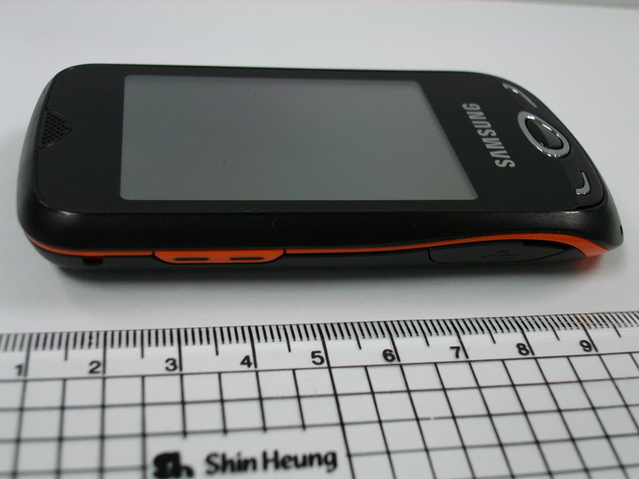 Cellular/PCS GSM/EDGE Phone with Bluetooth - FCC ID A3LGTS3370D - Samsung Electronics Co Ltd (3)