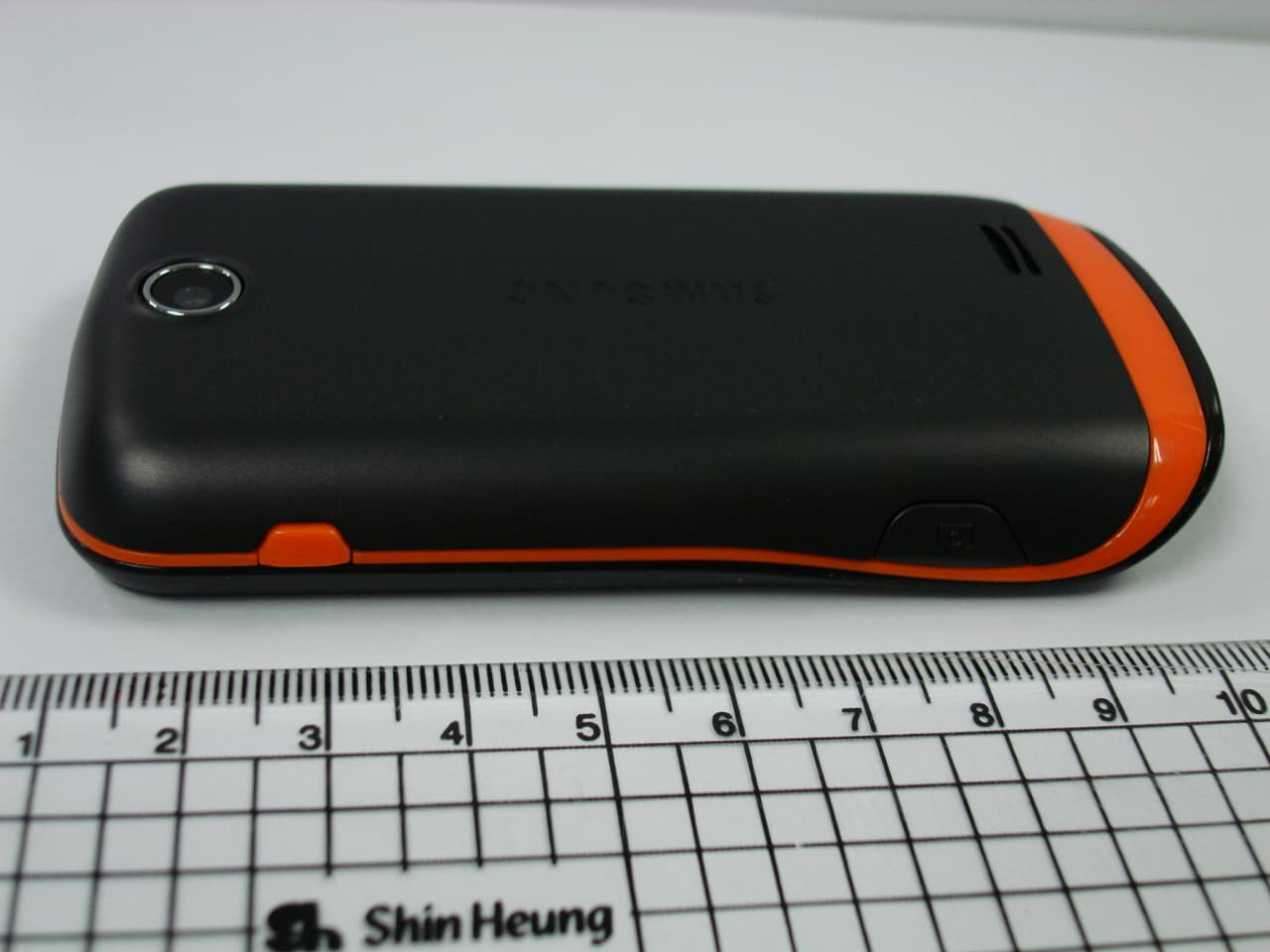 Cellular/PCS GSM/EDGE Phone with Bluetooth - FCC ID A3LGTS3370D - Samsung Electronics Co Ltd (4)