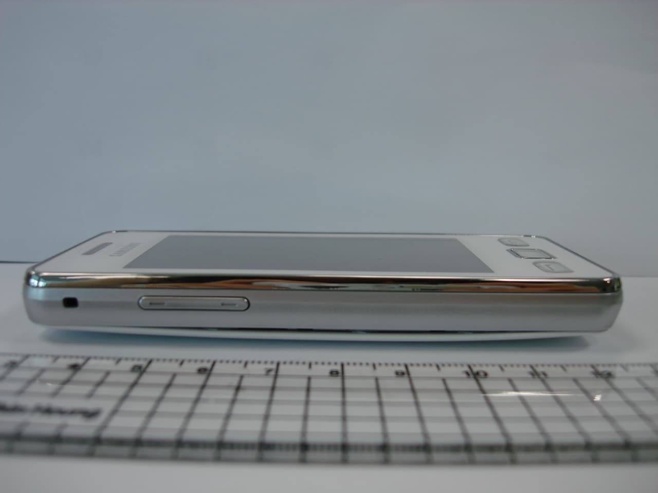 Cellular/PCS GSM Phone with WLAN and Bluetooth - FCC ID A3LGTS5260 - Samsung Electronics Co Ltd (1)