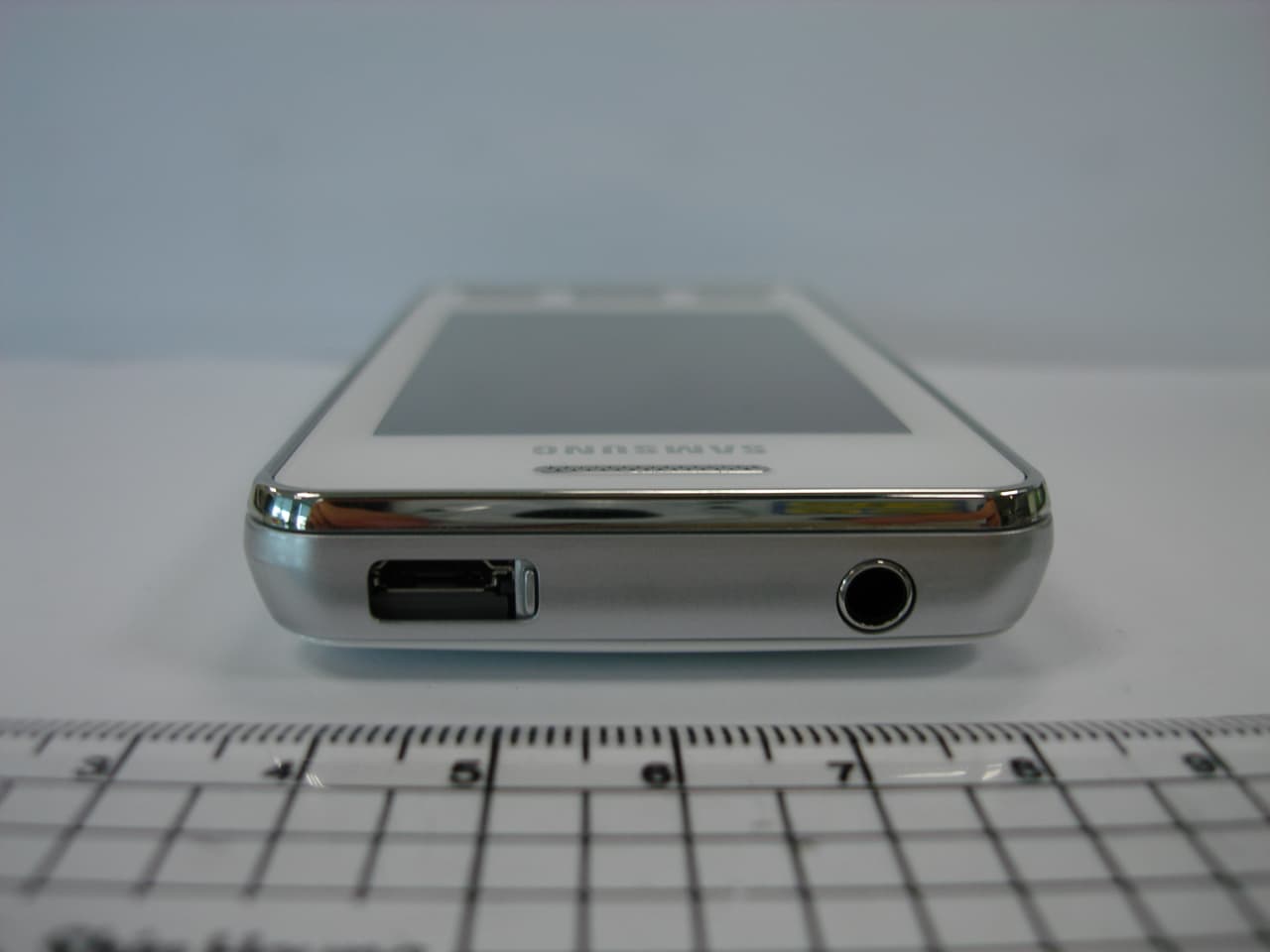 Cellular/PCS GSM Phone with WLAN and Bluetooth - FCC ID A3LGTS5260 - Samsung Electronics Co Ltd (4)