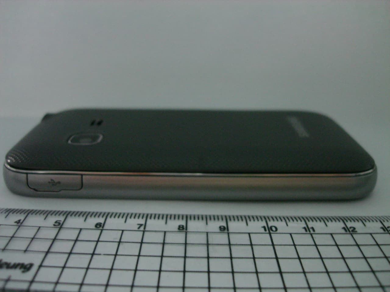 850/1900 GSM/WCDMA Phone with Bluetooth & WLAN - FCC ID A3LGTS5270L - Samsung Electronics Co Ltd (2)