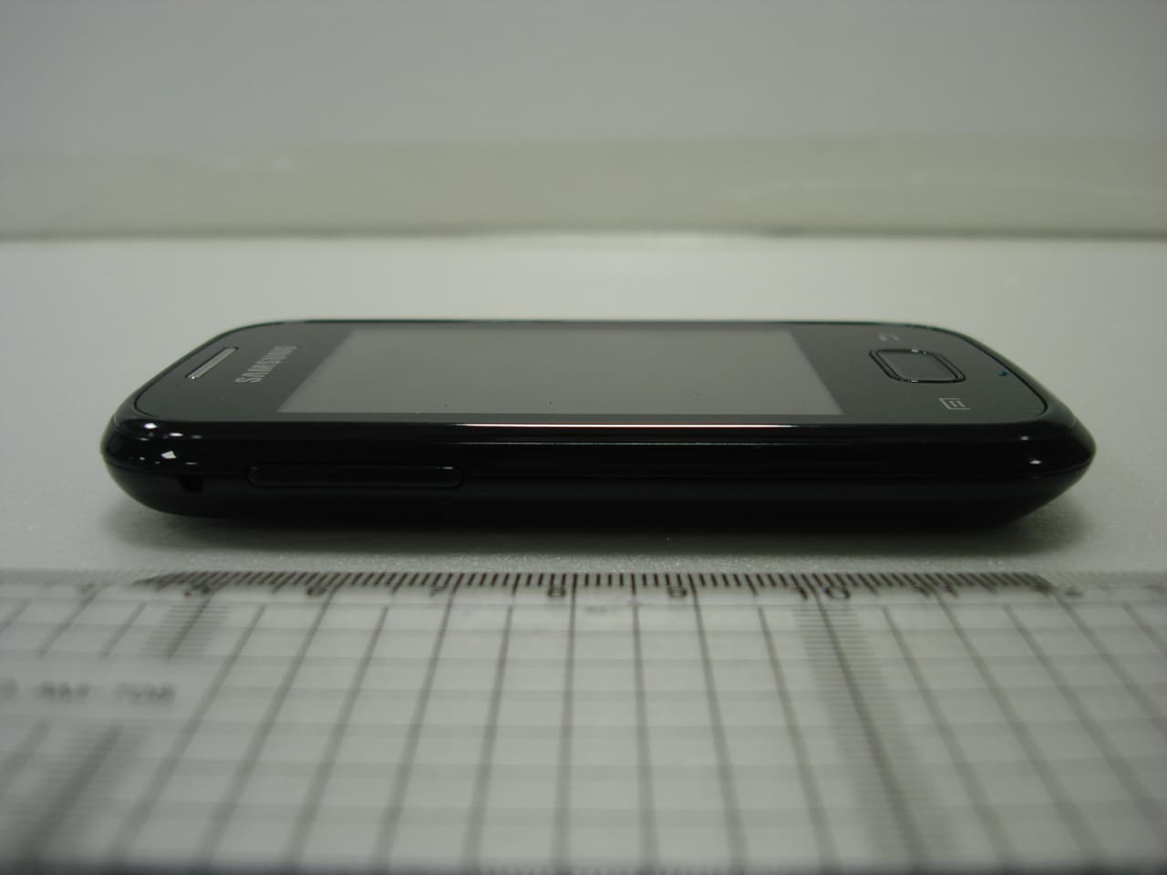 Cellular/PCS GSM Phone with WLAN and Bluetooth - FCC ID A3LGTS5301 - Samsung Electronics Co Ltd (4)