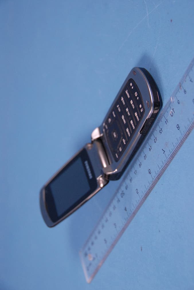 Cellular WCDMA/GSM/EDGE and PCS GSM/EDGE Phone with Bluetooth - FCC ID A3LGTS5511T - Samsung Electronics Co Ltd (3)