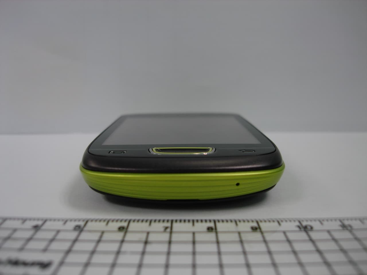 Cellular/PCS GSM Phone with WLAN and Bluetooth - FCC ID A3LGTS5570 - Samsung Electronics Co Ltd (4)