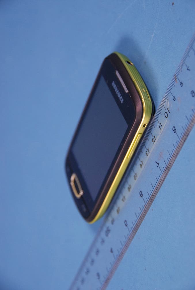 Cellular GSM/WCDMA and PCS GSM Phone with WLAN and Bluetooth - FCC ID A3LGTS5570B - Samsung Electronics Co Ltd (3)
