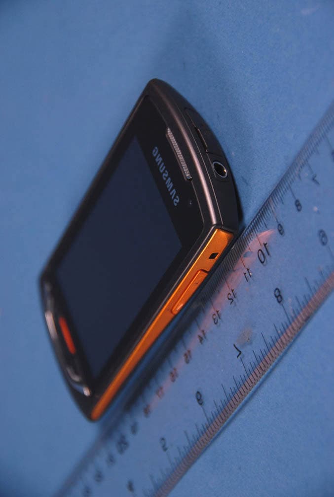 Cellular GSM/WCDMA PCS GSM Phone with WLAN and Bluetooth - FCC ID A3LGTS5620B - Samsung Electronics Co Ltd (2)