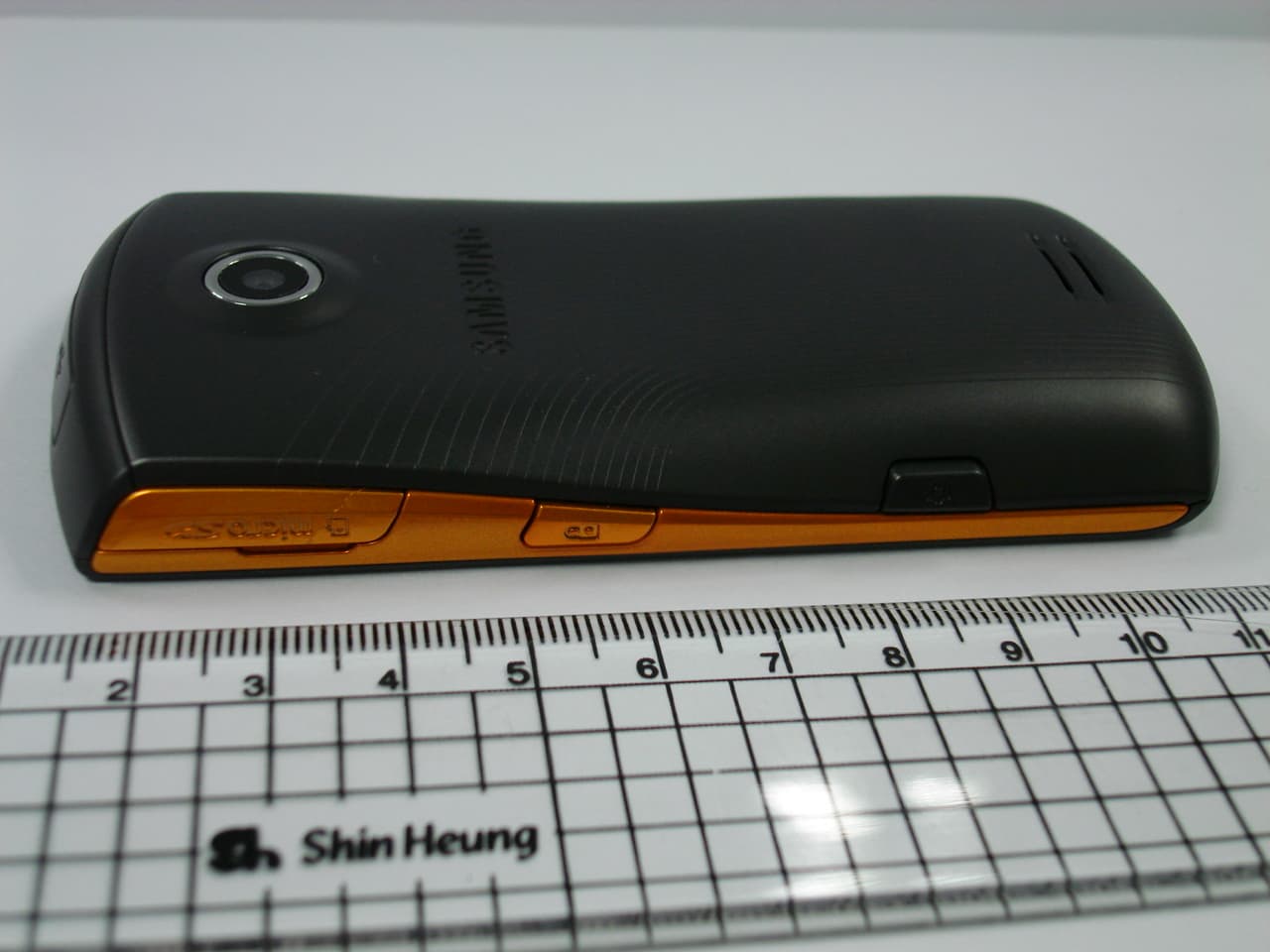 PCS GSM Phone with WLAN and Bluetooth - FCC ID A3LGTS5628 - Samsung Electronics Co Ltd (3)