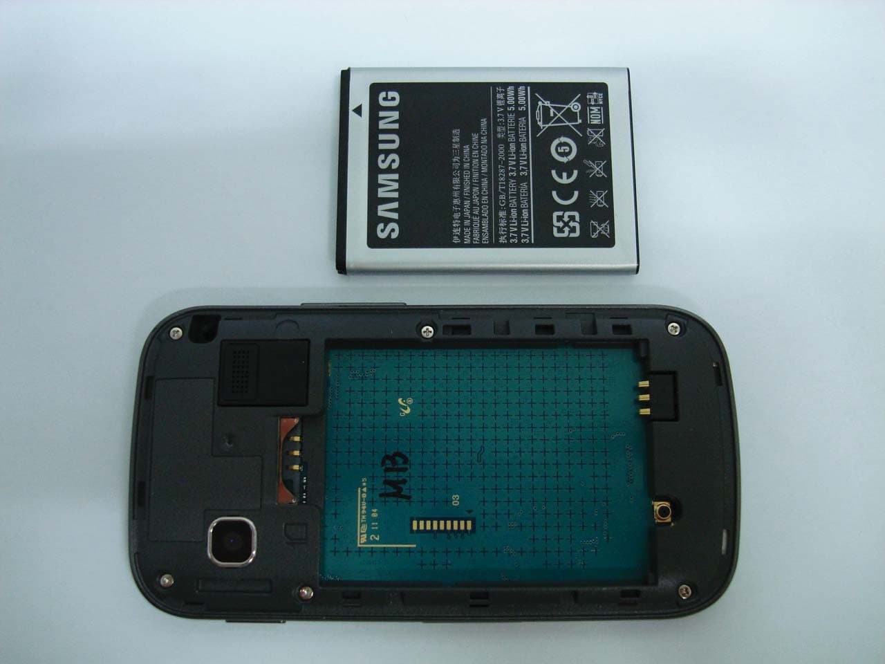 Cellular/ PCS GSM and Cellular WCDMA Phone with WLAN and Bluetooth - FCC ID A3LGTS5660B - Samsung Electronics Co Ltd (3)