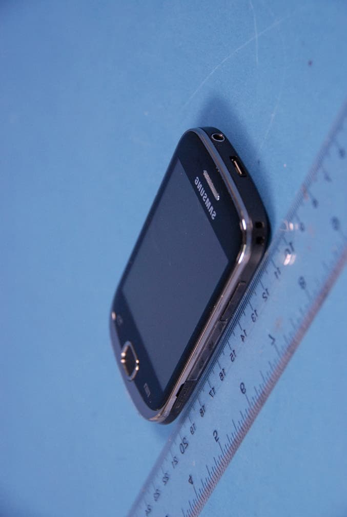Cellular/PCS GSM and Cellular WCDMA Phone with WLAN and Bluetooth - FCC ID A3LGTS5670B - Samsung Electronics Co Ltd (2)
