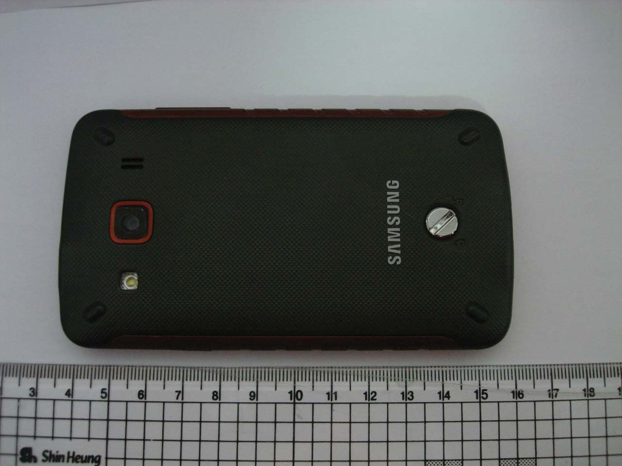 Cellular/PCS GSM Phone with WLAN and Bluetooth - FCC ID A3LGTS5690 - Samsung Electronics Co Ltd