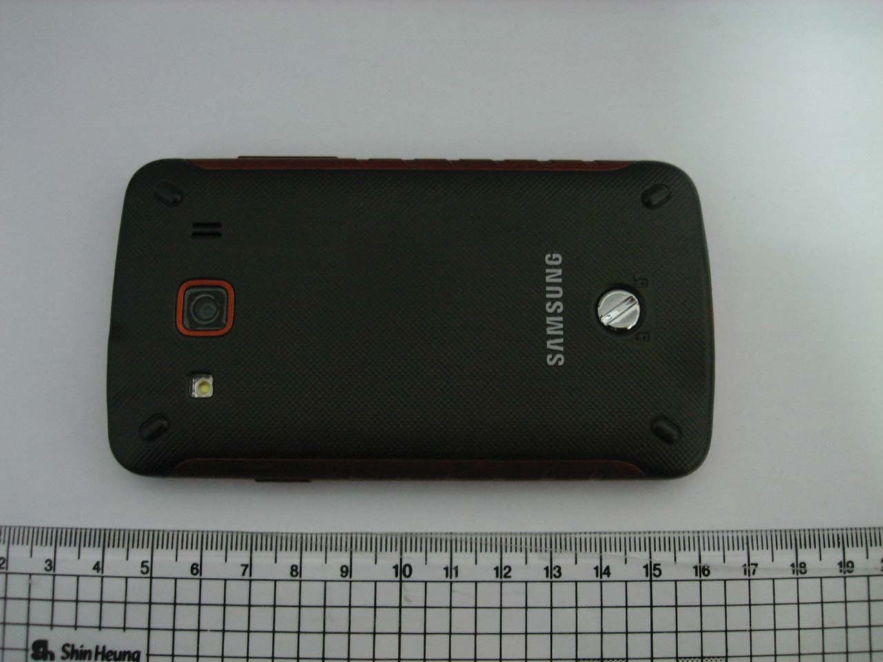 850/1900 GSM/GPRS&WCDMA Phone(BT,WLAN,EDGE Rx) - FCC ID A3LGTS5690L - Samsung Electronics Co Ltd (1)