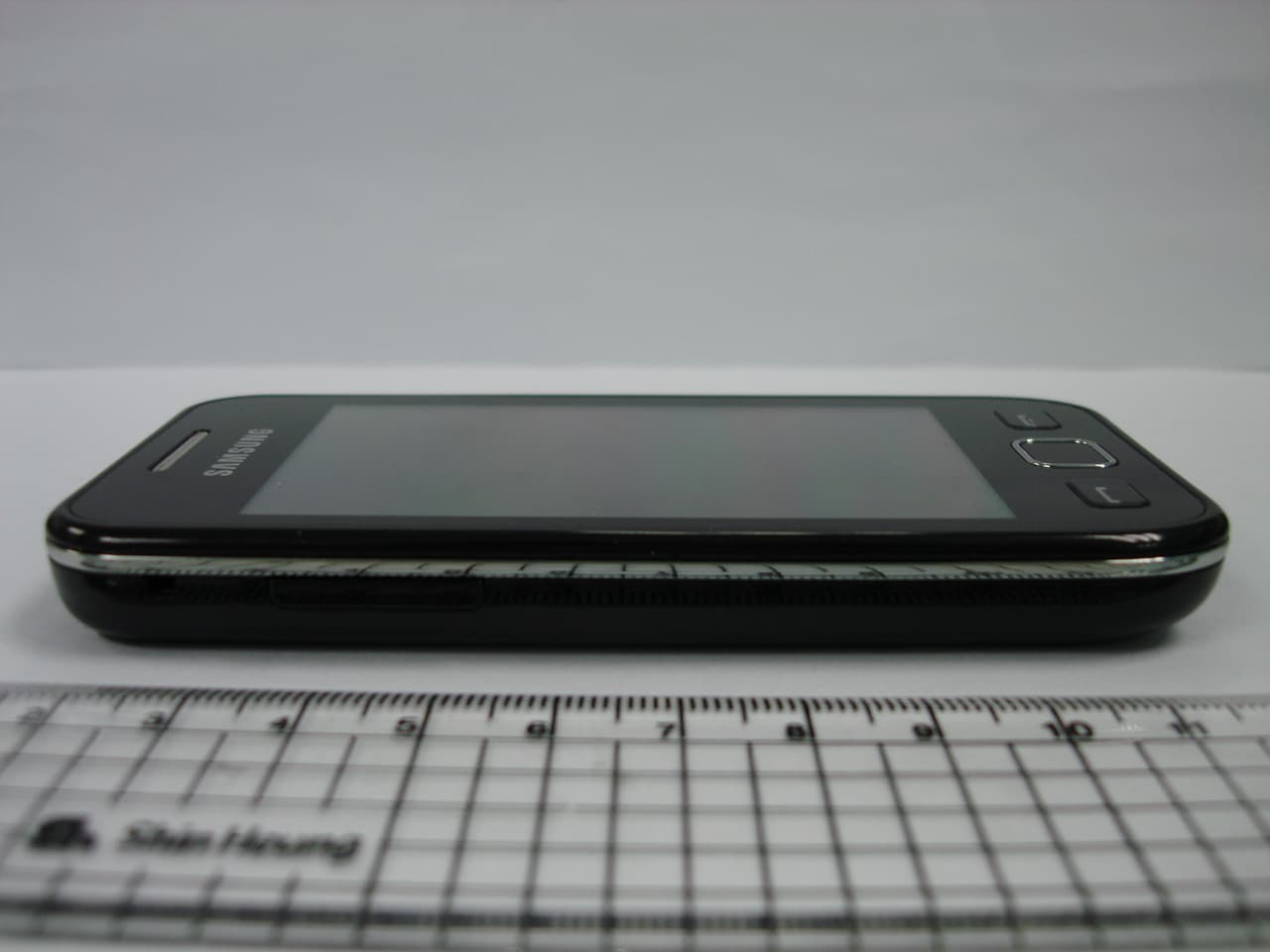 Cellular/PCS GSM Phone with WLAN and Bluetooth - FCC ID A3LGTS5750E - Samsung Electronics Co Ltd (2)